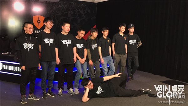 《虚荣》VG8秋季决赛落幕 HT、VK进军新加坡世界赛之路