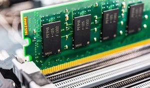 全球首条DDR5内存诞生：7纳米工艺，频率4400MHz
