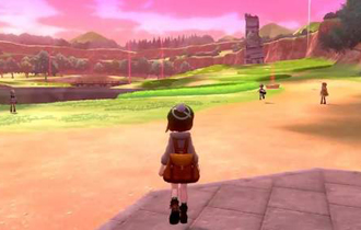 《宝可梦：剑/盾》旷野地带演示 闲散漫步偶遇卡比兽