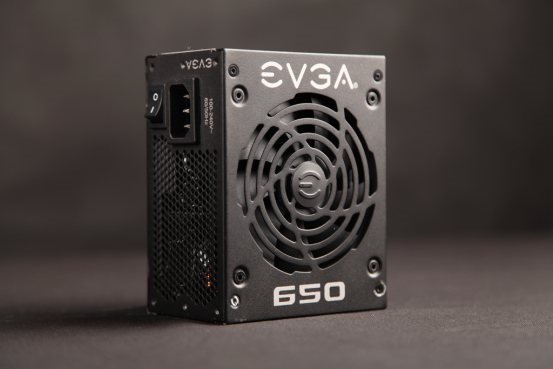 EVGA全模组金牌SFX电源，持久供电澎湃输出