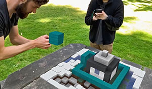 AR手游《我的世界：地球》玩法预告 方块来到现实世界