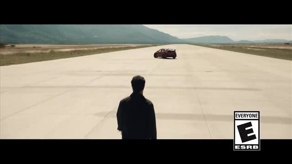 《Fz：地平线5》真人宣传片 F1赛车手现实赛道奔驰